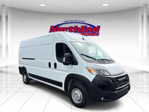 Bright White Clearcoat 2026 RAM ProMaster 2500 Tradesman