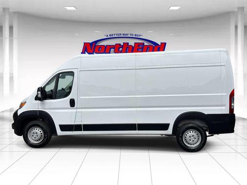 Bright White Clearcoat 2026 RAM ProMaster 2500 Tradesman