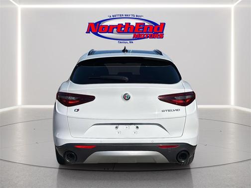 2022 Alfa Romeo Stelvio Ti