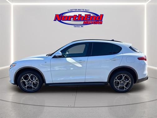 2022 Alfa Romeo Stelvio Ti