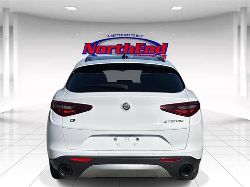 2022 Alfa Romeo Stelvio Ti