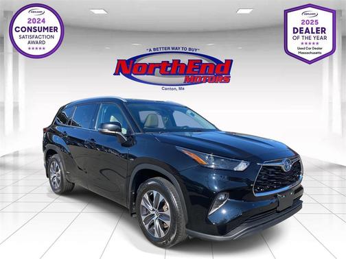 2022 Toyota Highlander Hybrid XLE