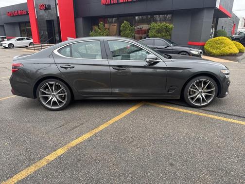 2023 Genesis G70 2.0T AWD