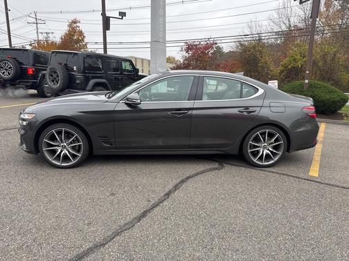 2023 Genesis G70 2.0T AWD