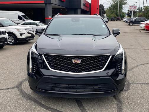 2023 Cadillac XT4 Sport