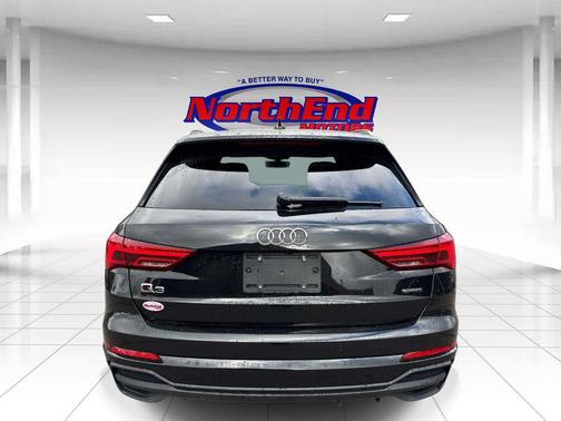 Chronos Gray Metallic 2024 Audi Q3 Premium 45 TFSI S line quattro Tiptronic