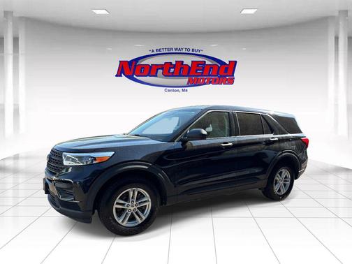 Black Metallic 2022 Ford Explorer Base