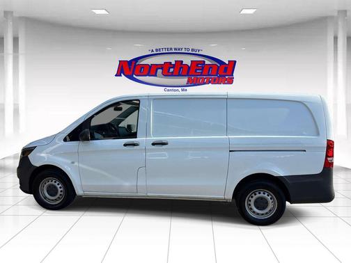 Arctic White 2022 Mercedes-Benz Metris Base