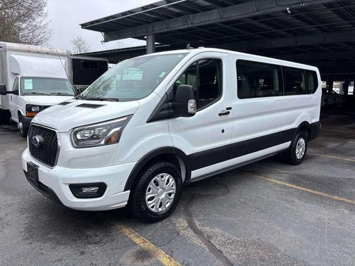 Oxford White 2023 Ford Transit-350 XLT