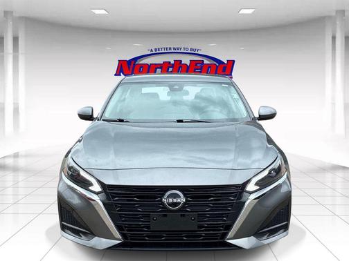 Gun Metallic 2023 Nissan Altima 2.5 SV