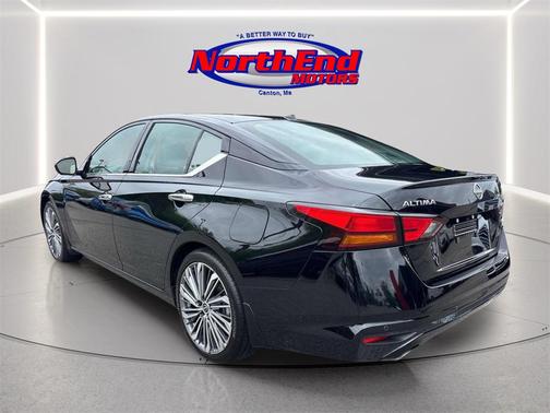 2024 Nissan Altima 2.5 SL