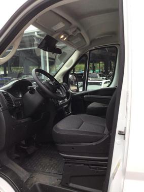 Bright White Clearcoat 2025 RAM ProMaster 2500 Tradesman