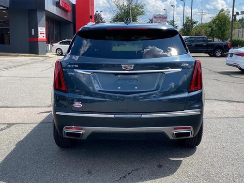2021 Cadillac XT5 Premium Luxury