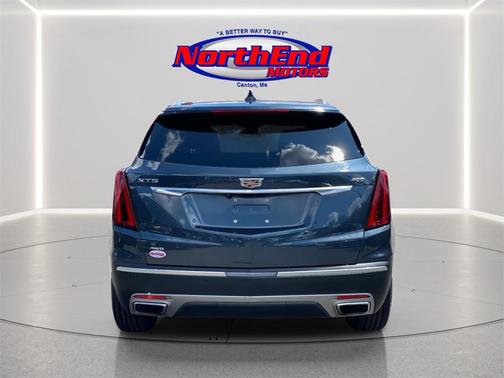 2021 Cadillac XT5 Premium Luxury