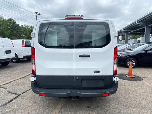 2017 Ford Transit-150 Base
