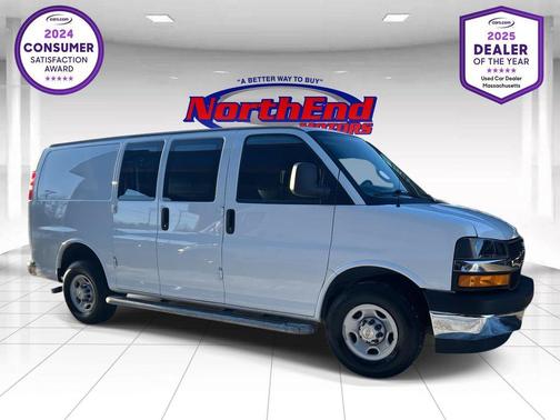 2024 Chevrolet Express 2500 RWD 2500 Regular Wheelbase WT