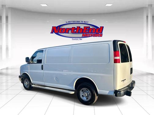 2024 Chevrolet Express 2500 RWD 2500 Regular Wheelbase WT