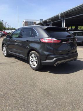 Magnetic 2020 Ford Edge SEL
