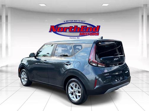 Gravity Gray 2025 Kia Soul LX