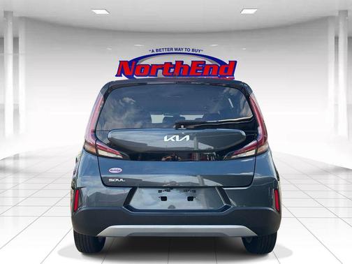Gravity Gray 2025 Kia Soul LX