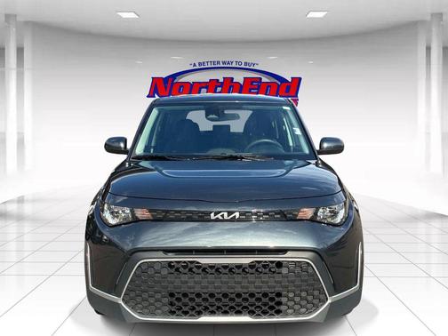 Gravity Gray 2025 Kia Soul LX
