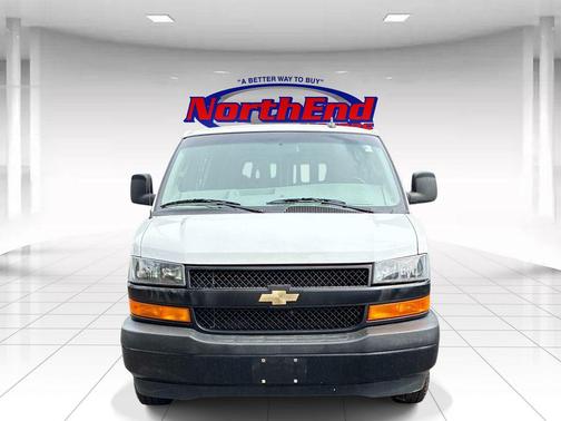 Summit White 2020 Chevrolet Express 2500 Work Van