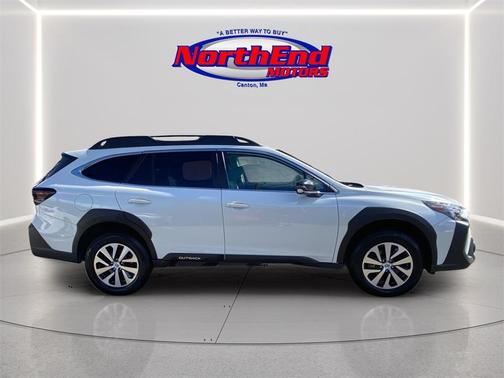 2023 Subaru Outback Premium