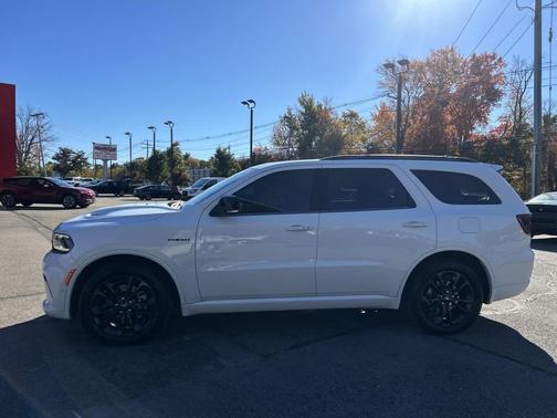 White Knuckle Clearcoat 2023 Dodge Durango R/T Plus AWD