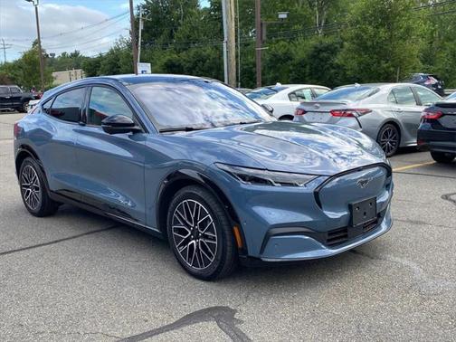 2024 Ford Mustang Mach-E Premium