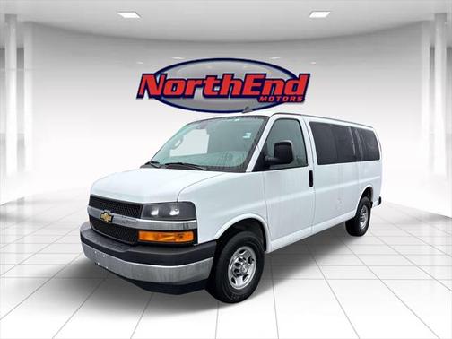 2019 Chevrolet Express 3500 LT