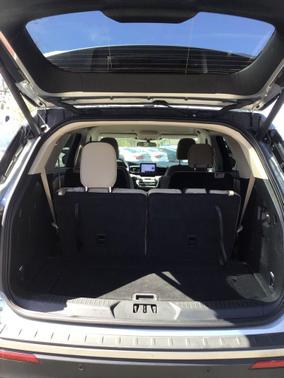 Silver Metallic 2023 Ford Explorer XLT