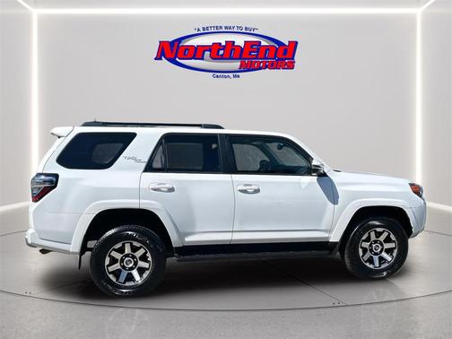2024 Toyota 4Runner TRD Off Road Premium