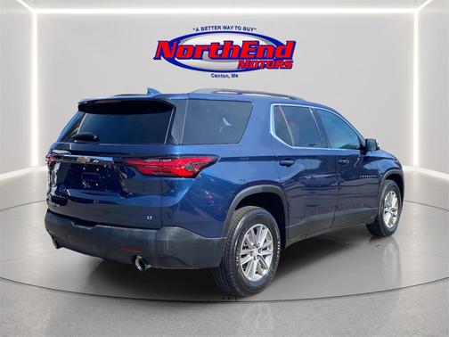 2022 Chevrolet Traverse LT Cloth