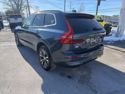 2023 Volvo XC60 B5 Core