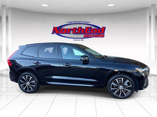 2024 Volvo XC60 B5 Plus Dark Theme