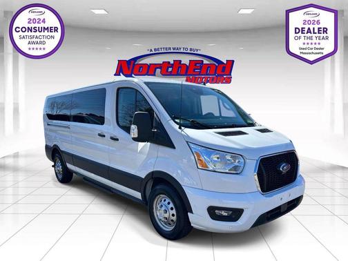 Oxford White 2022 Ford Transit-350 XLT