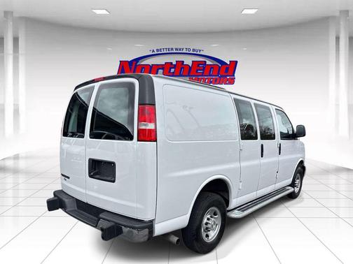 Summit White 2024 Chevrolet Express 2500 Work Van