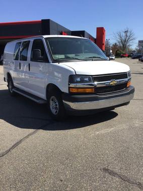 Summit White 2024 Chevrolet Express 2500 Work Van
