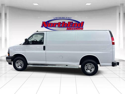 Summit White 2024 Chevrolet Express 2500 Work Van