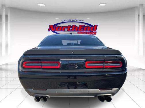 Pitch Black Clearcoat 2021 Dodge Challenger R/T Scat Pack