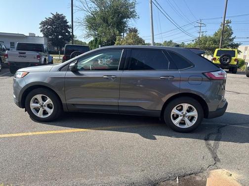 2023 Ford Edge SE