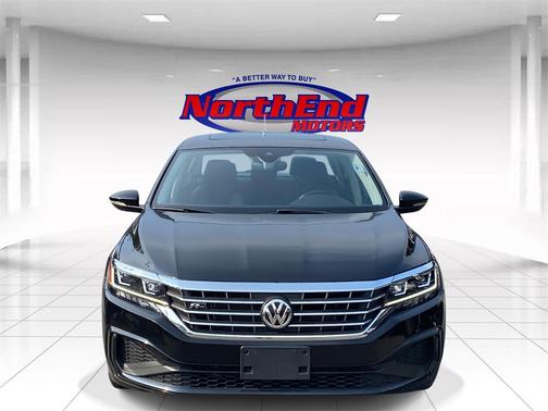 2020 Volkswagen Passat 2.0T R-Line