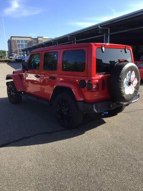 Firecracker Red Clearcoat 2024 Jeep Wrangler 4xe Sahara