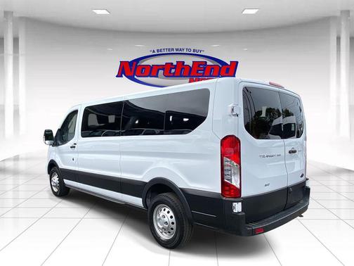 2022 Ford Transit-350 XLT