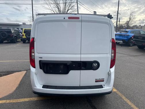 2022 RAM ProMaster City Tradesman