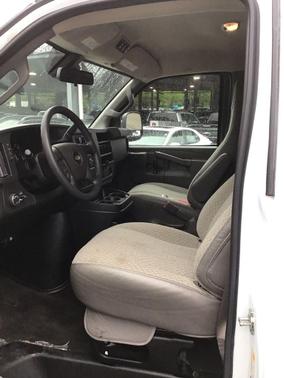 Summit White 2024 Chevrolet Express 3500 RWD 3500 Extended Wheelbase LT