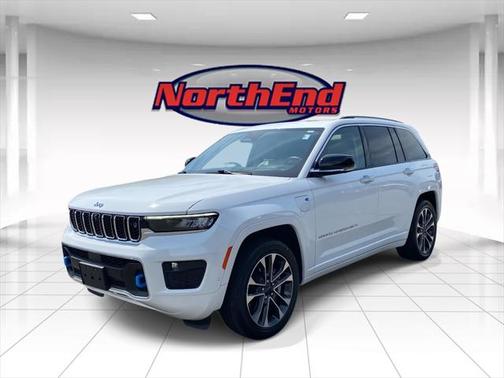 2022 Jeep Grand Cherokee 4xe Overland