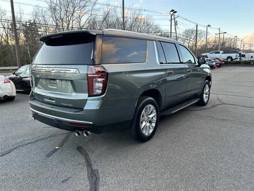 2023 Chevrolet Suburban Premier