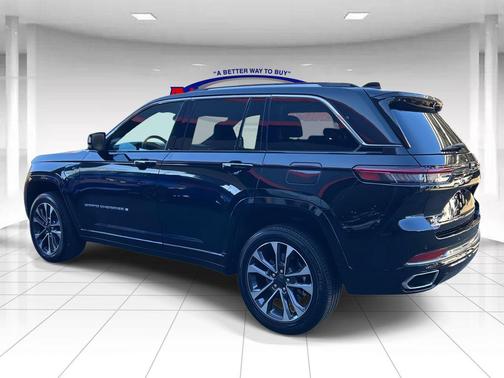 2023 Jeep Grand Cherokee 4xe Overland