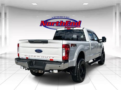 2017 Ford F-350 Lariat